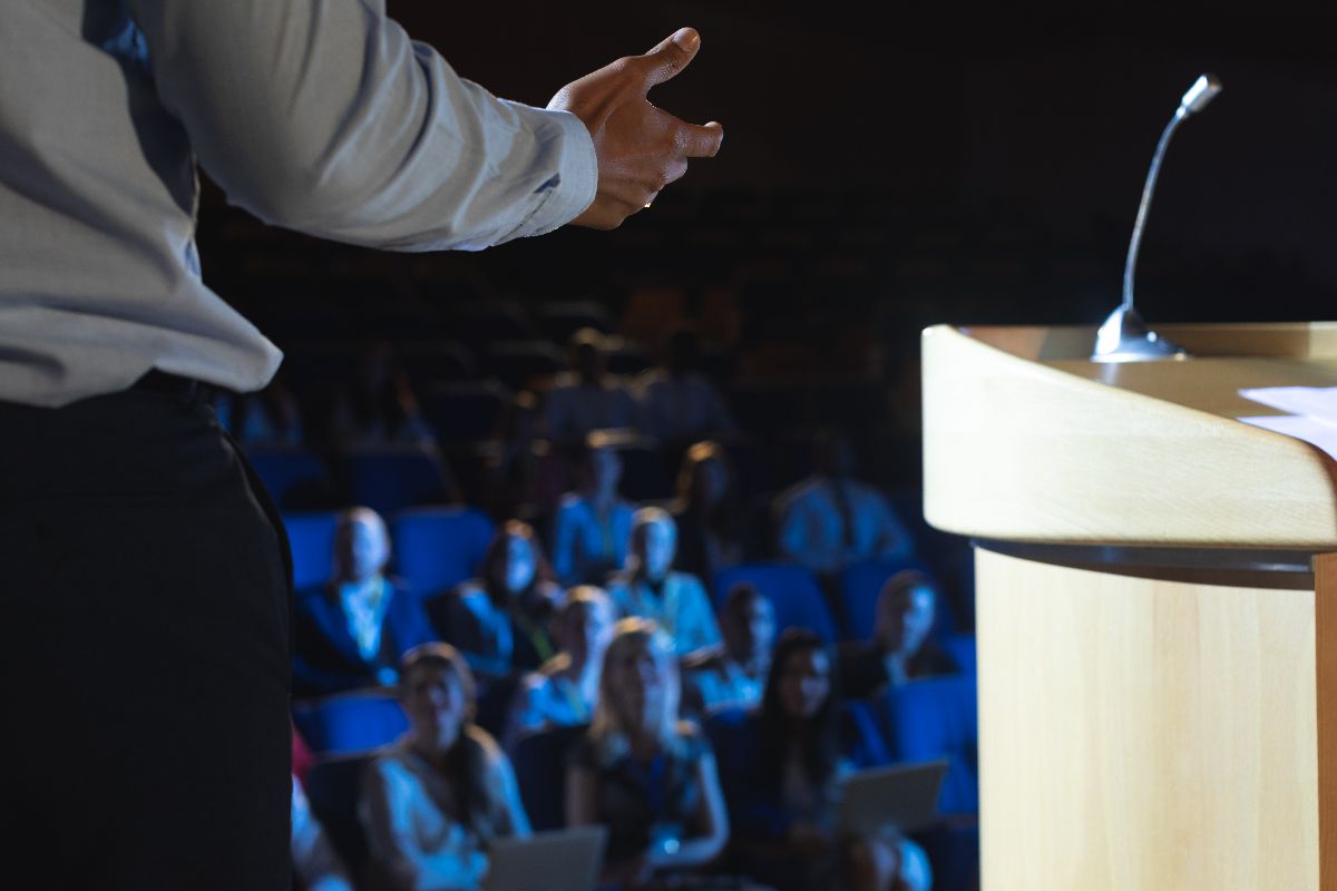 Top 5 Motivational Speakers in the Philippines